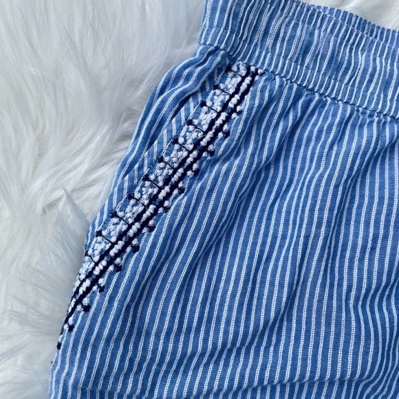 🐳 Vineyard Vines - Striped Pull-On Embroidered Shorts - size small - Picture 4 of 9